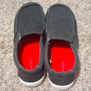 Boys size 5
